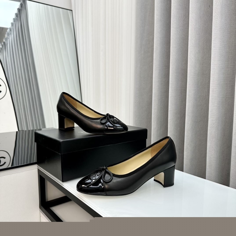 Ch*el high heels